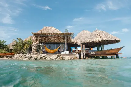 Aruba Hotel + Villas