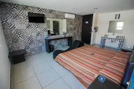 Auto Hotel La Habana