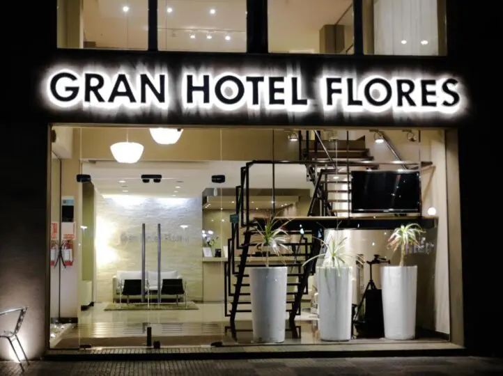 Hotel Flores