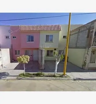 Casa en DON FELIPE DE OROZCO, Torreón Centro, Coa... - Propiedades.com