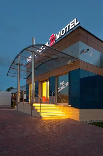 Motel 32