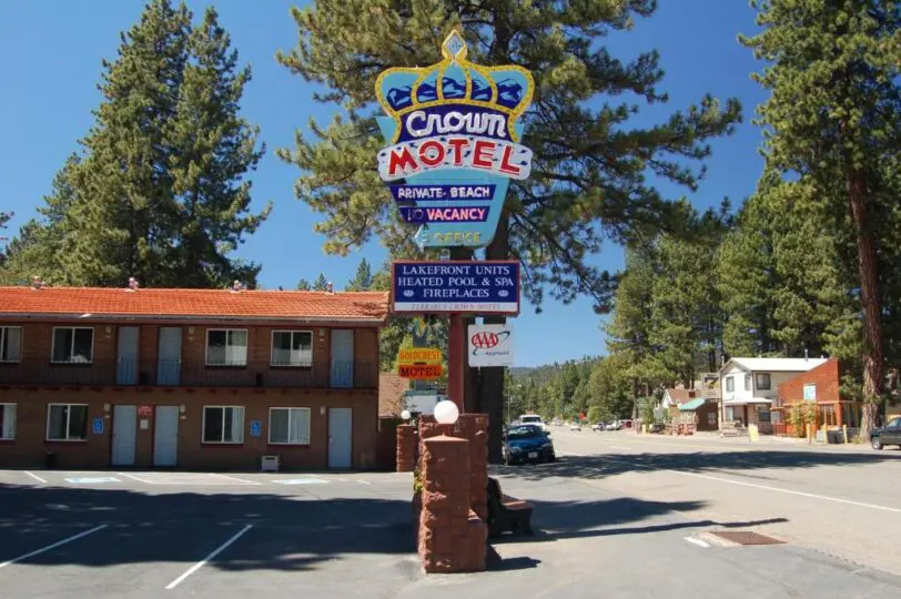 Motel Crown