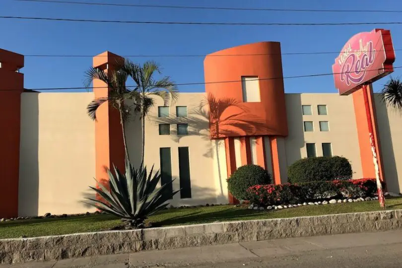 Motel Del Real