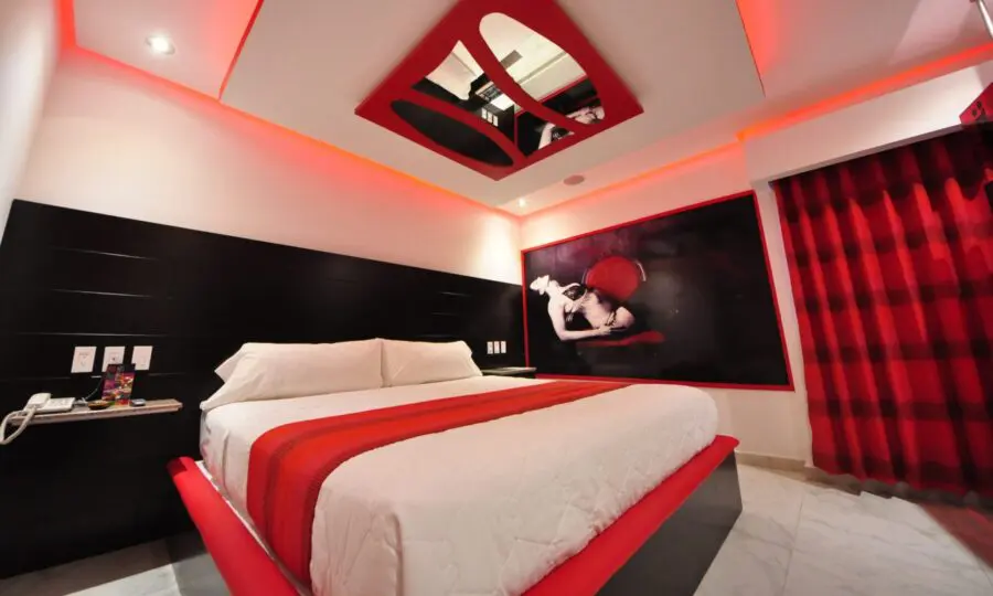 Motel Love