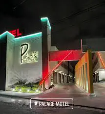 Motel palace