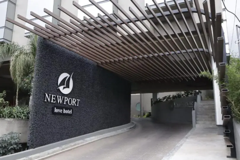 Newport Love Hotel