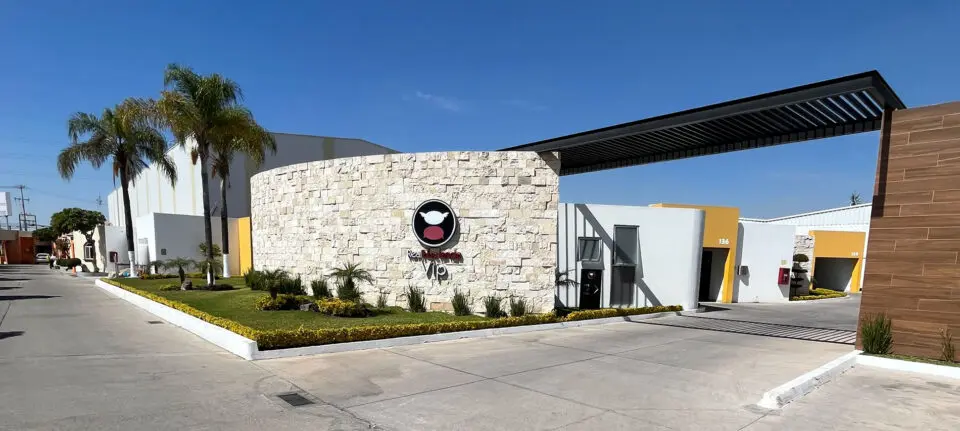 Real Hacienda Auto Hotel