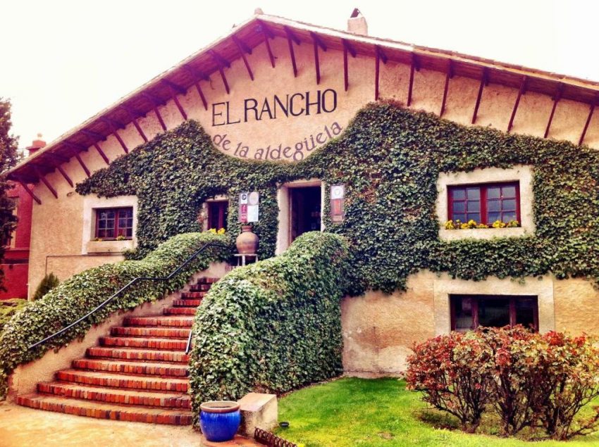 hotel rancho torrecaballeros17